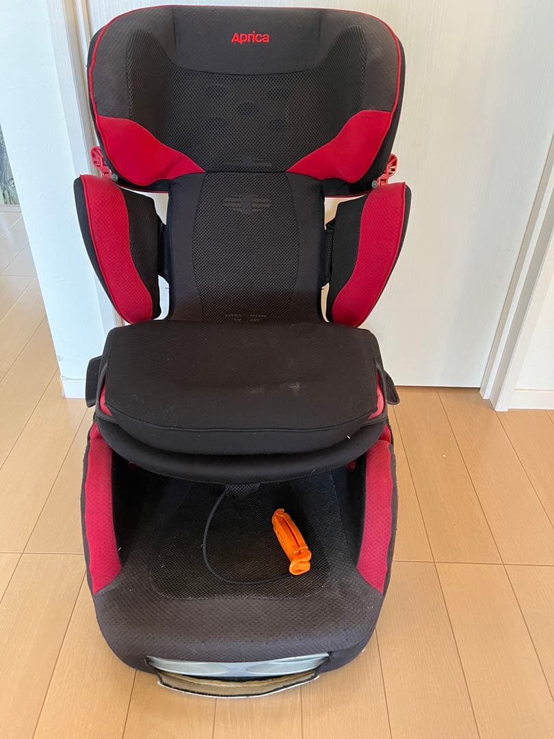 アップリカ チャイルドシート＆ジュニアシート 2way