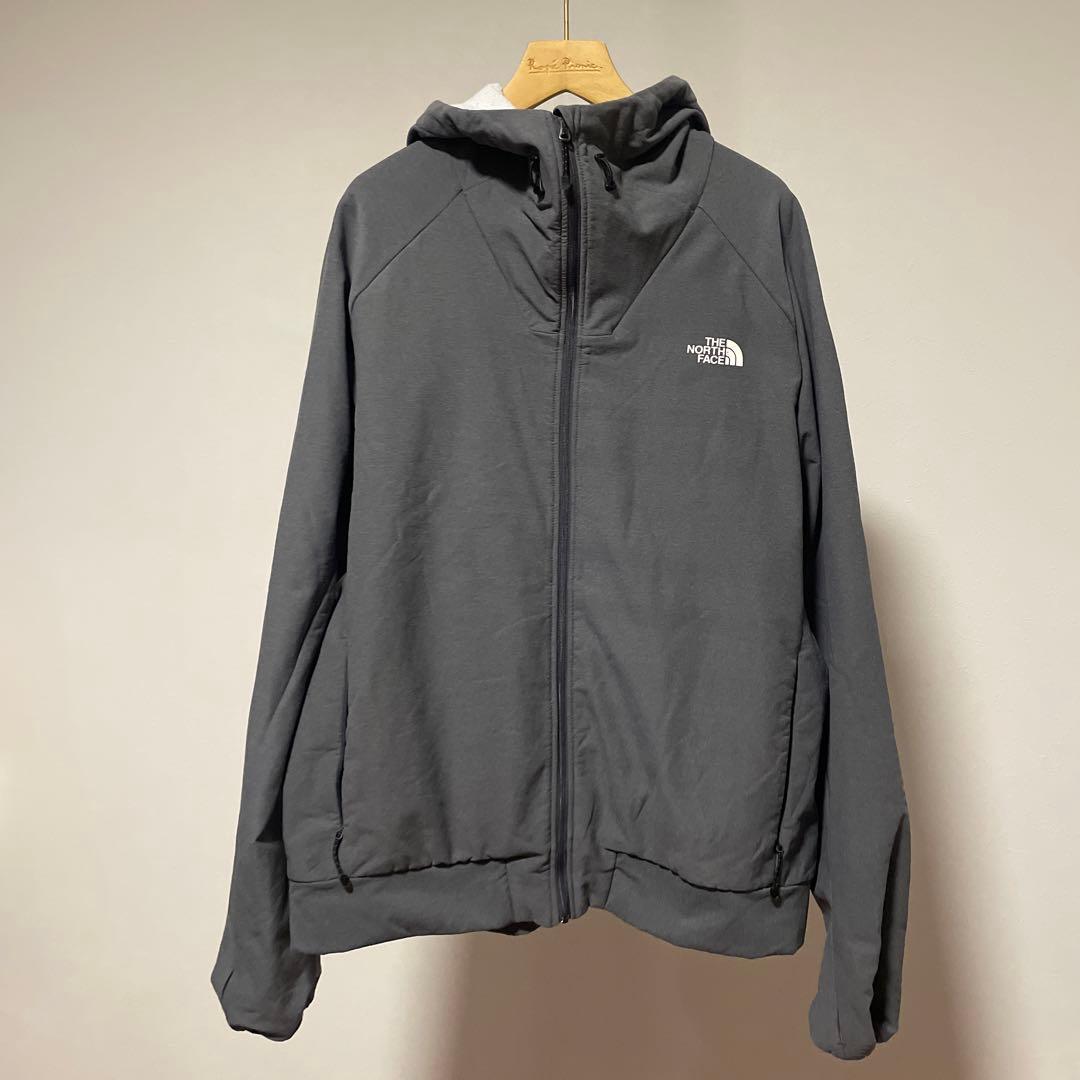 美品。ザノースフェイス　エイペックスサーマルフーディ　XLサイズ　グレー