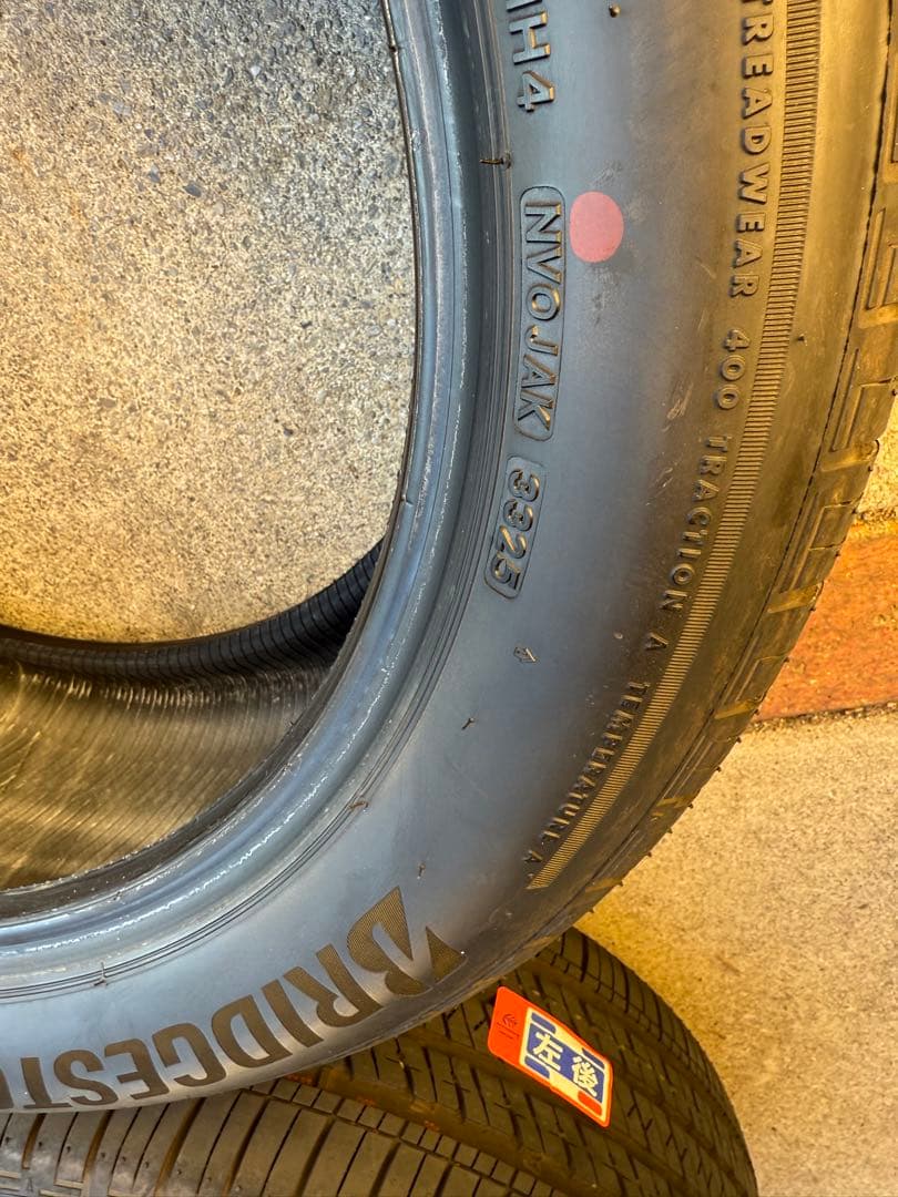 【バリ溝】使用期間1カ月強！ブリヂストンTURANZA 235/50R19