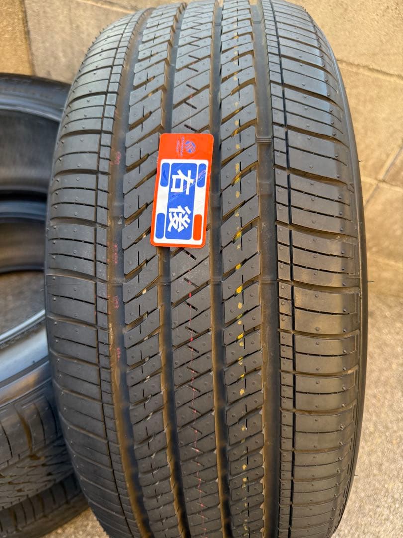 【バリ溝】使用期間1カ月強！ブリヂストンTURANZA 235/50R19