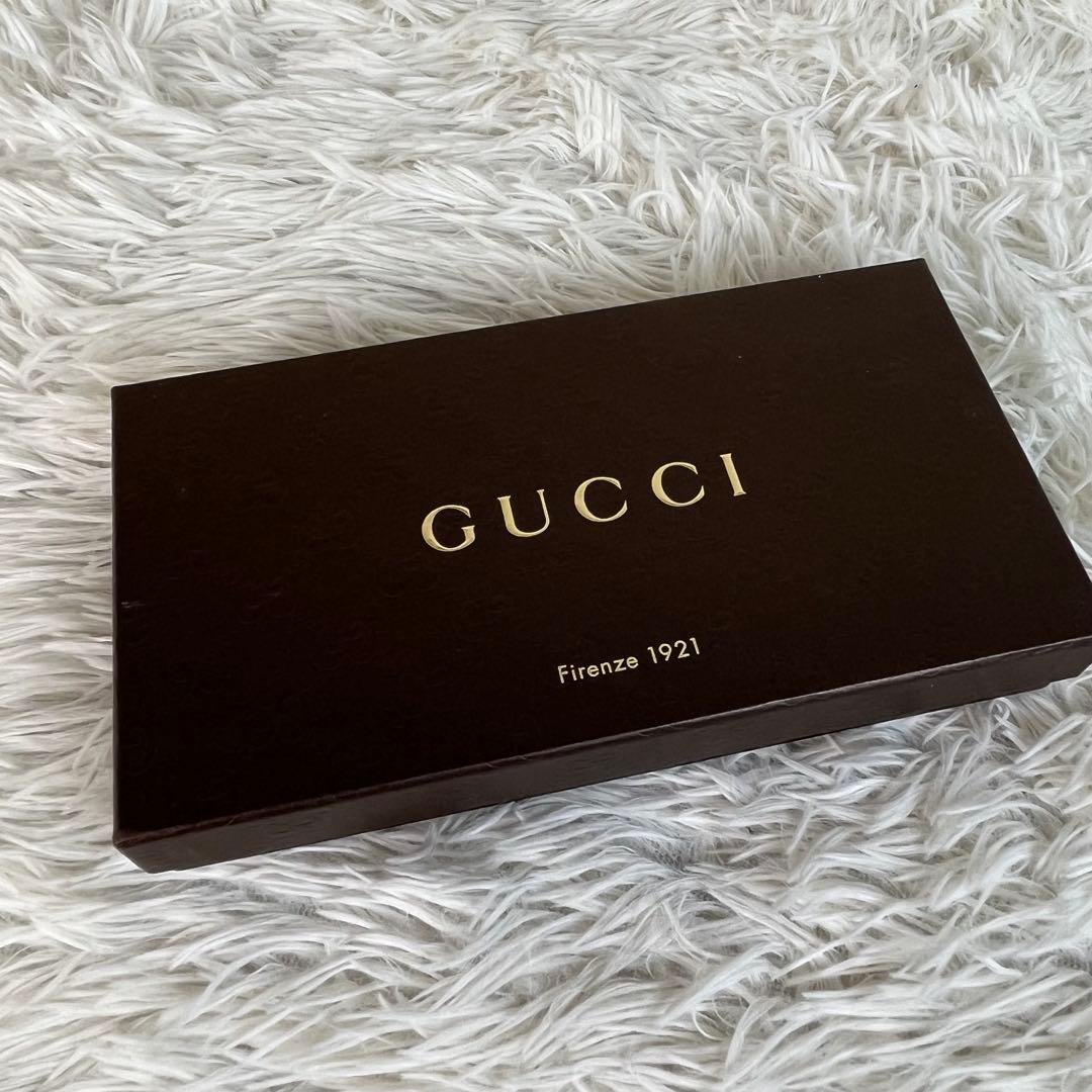 GUCCI 長財布　GGロゴ　シマ　レザー　ラウンドファスナー