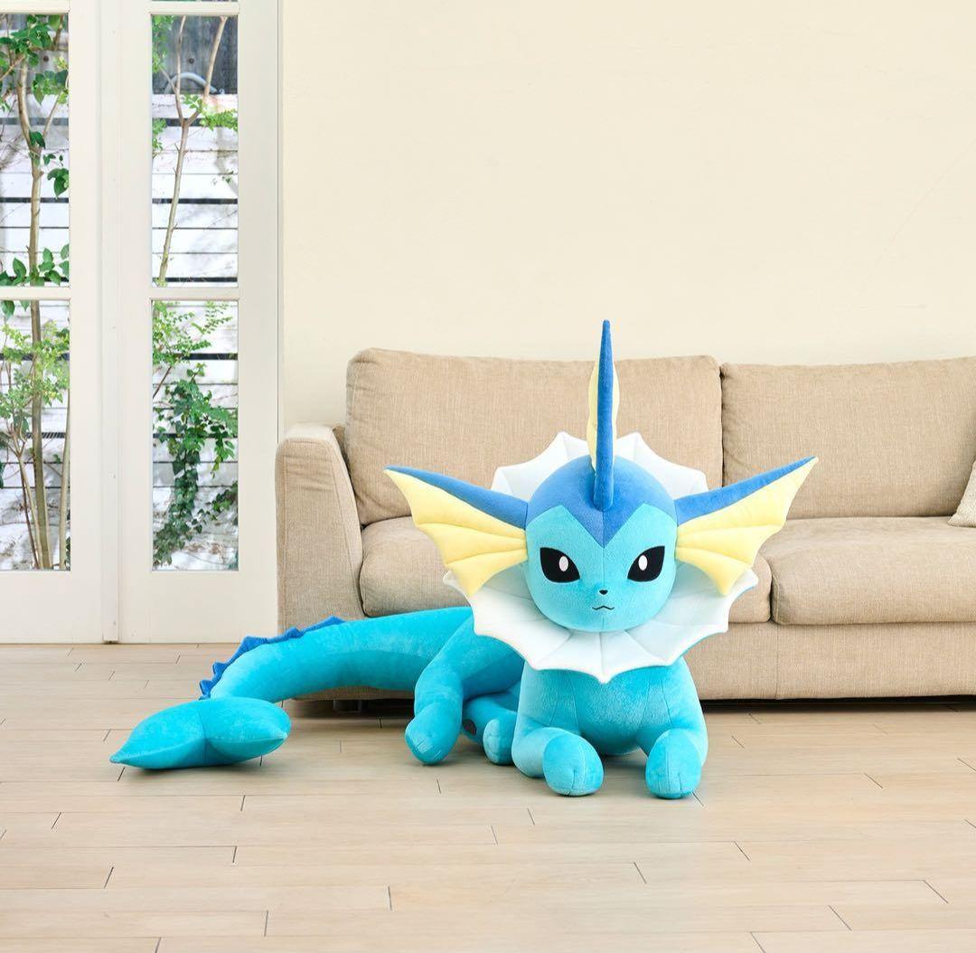 ポケモンセンター限定　シャワーズ　等身大ぬいぐるみ　ブイズ　寝そべり