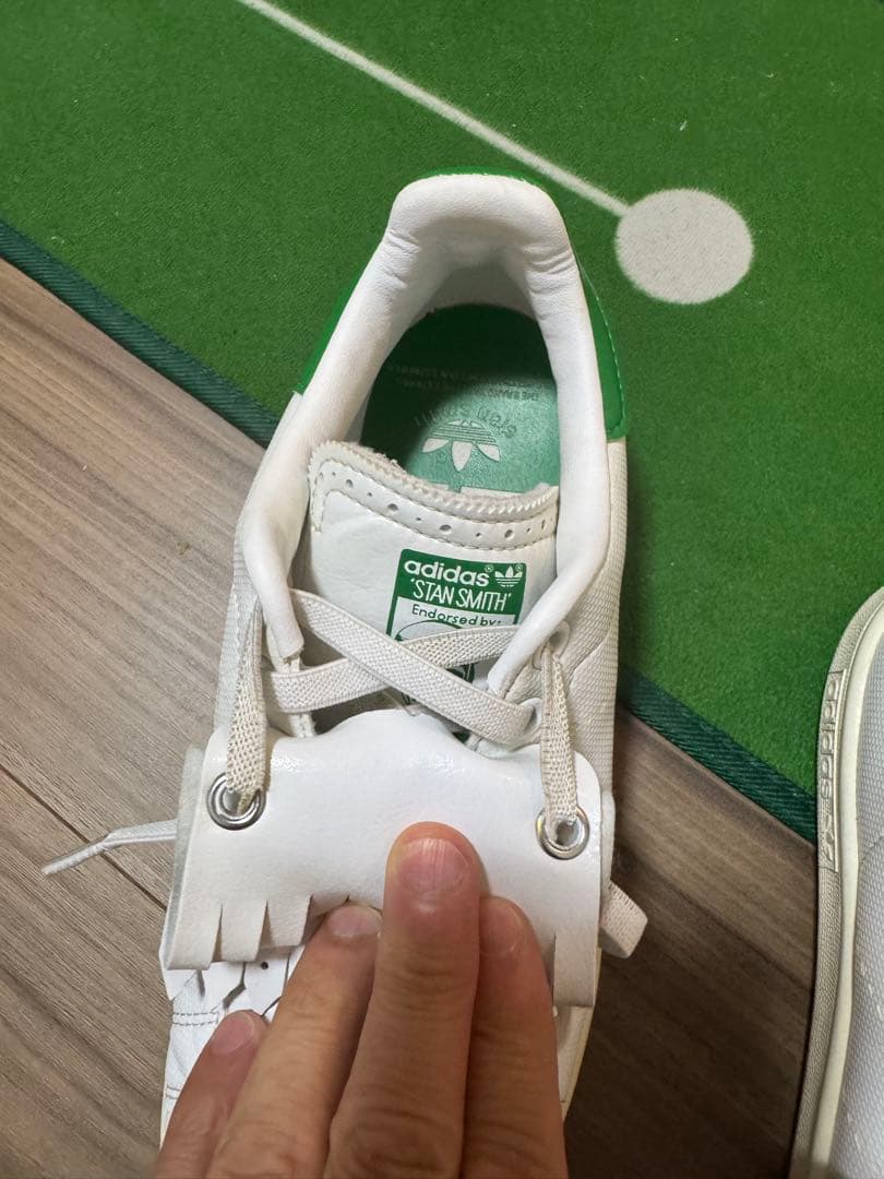 adidas Stan Smith フリンジ付きシューズ