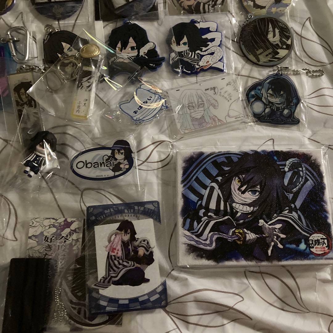 鬼滅の刃 伊黒小芭内 ラバスト ストラップ キーホルダー きゃらドリ 缶バッジ