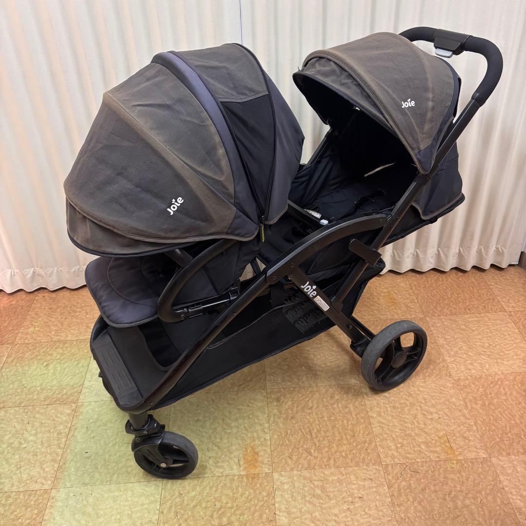 お洗濯済で清潔　ジョイー　2人乗り　エヴァライトデュオ　オリーブ　レインカバー付