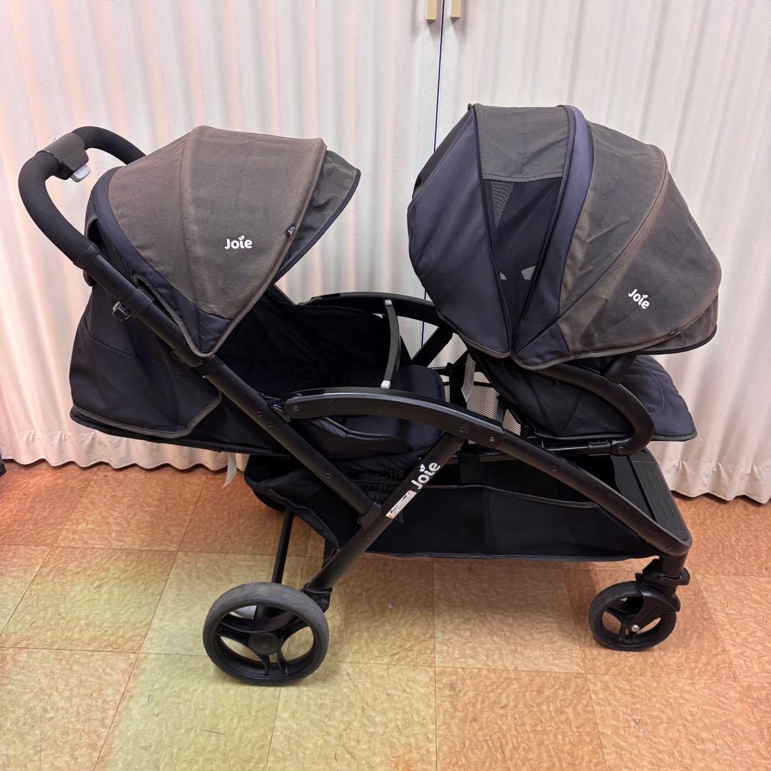 お洗濯済で清潔　ジョイー　2人乗り　エヴァライトデュオ　オリーブ　レインカバー付