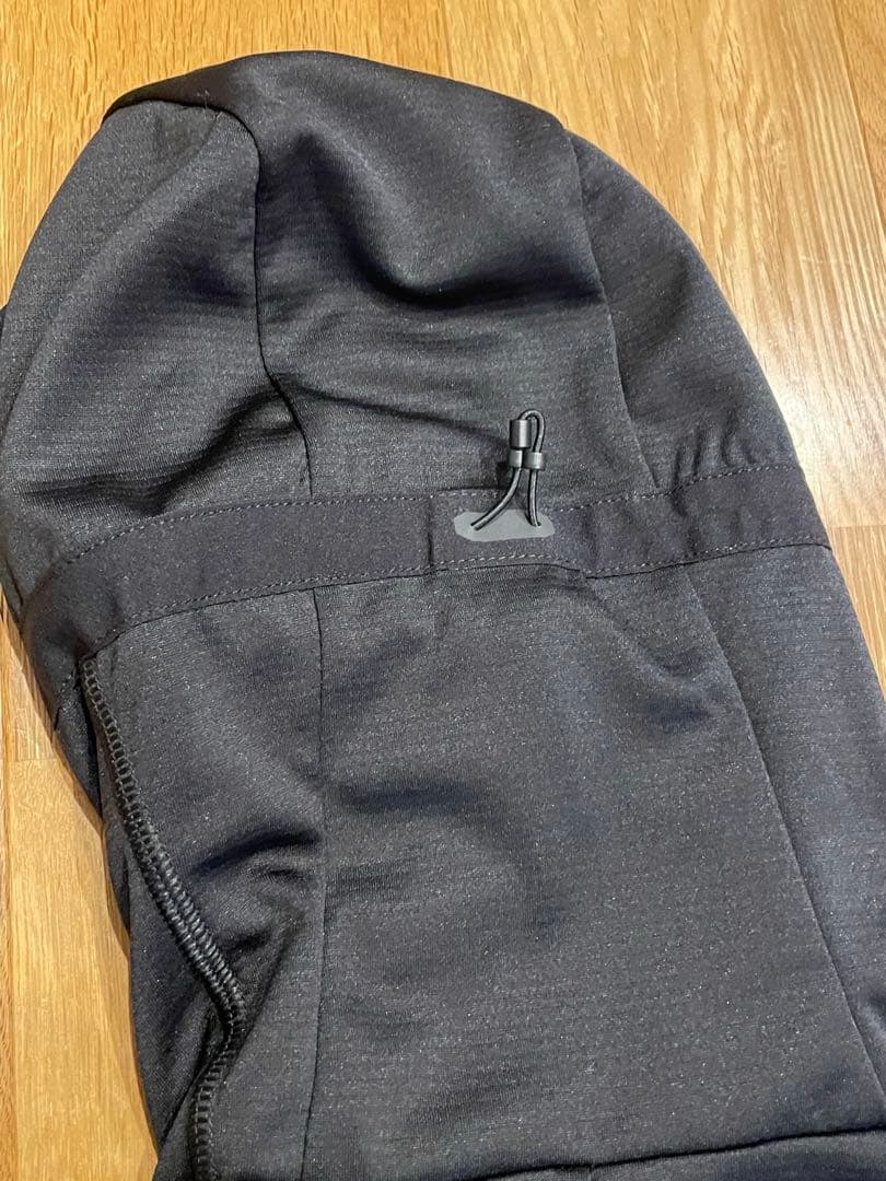 【美品】on オン ランニングウェア フード レディース Sサイズ