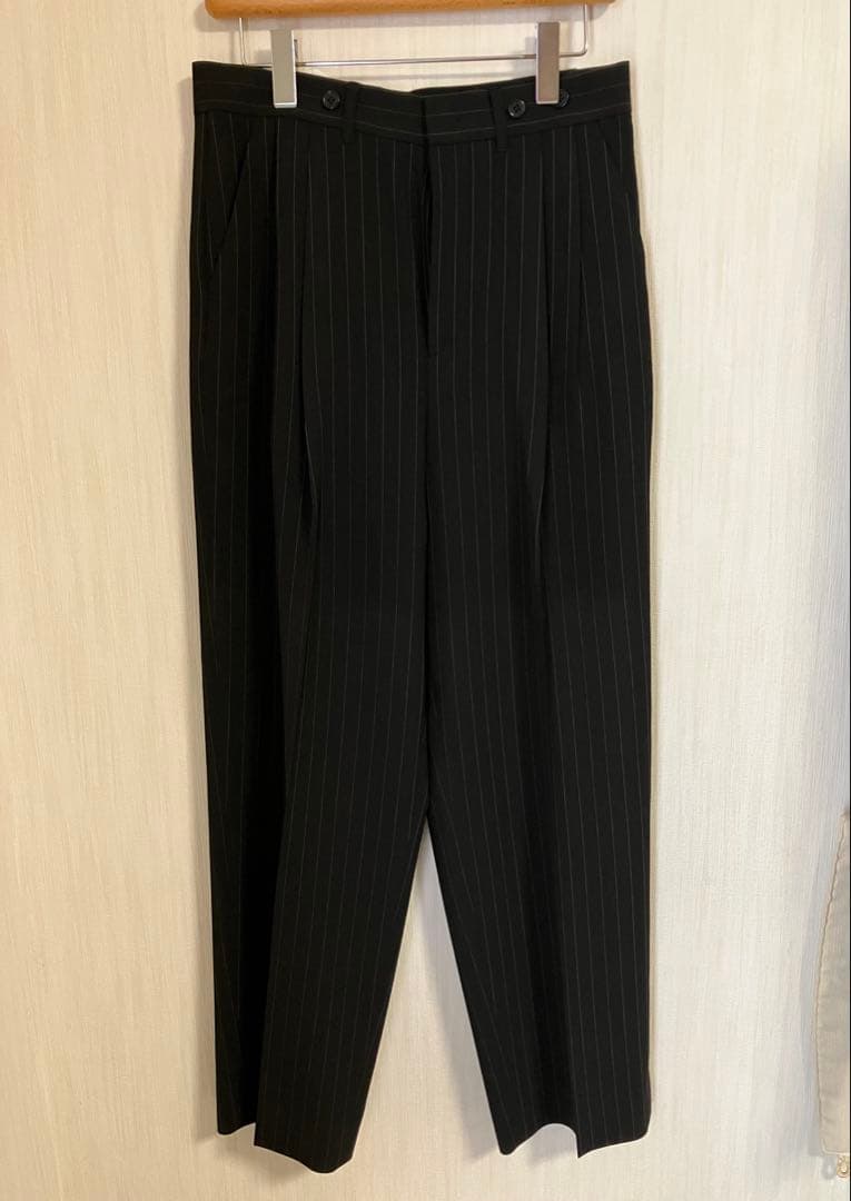 カレンソロジー　サスペンダーパンツ