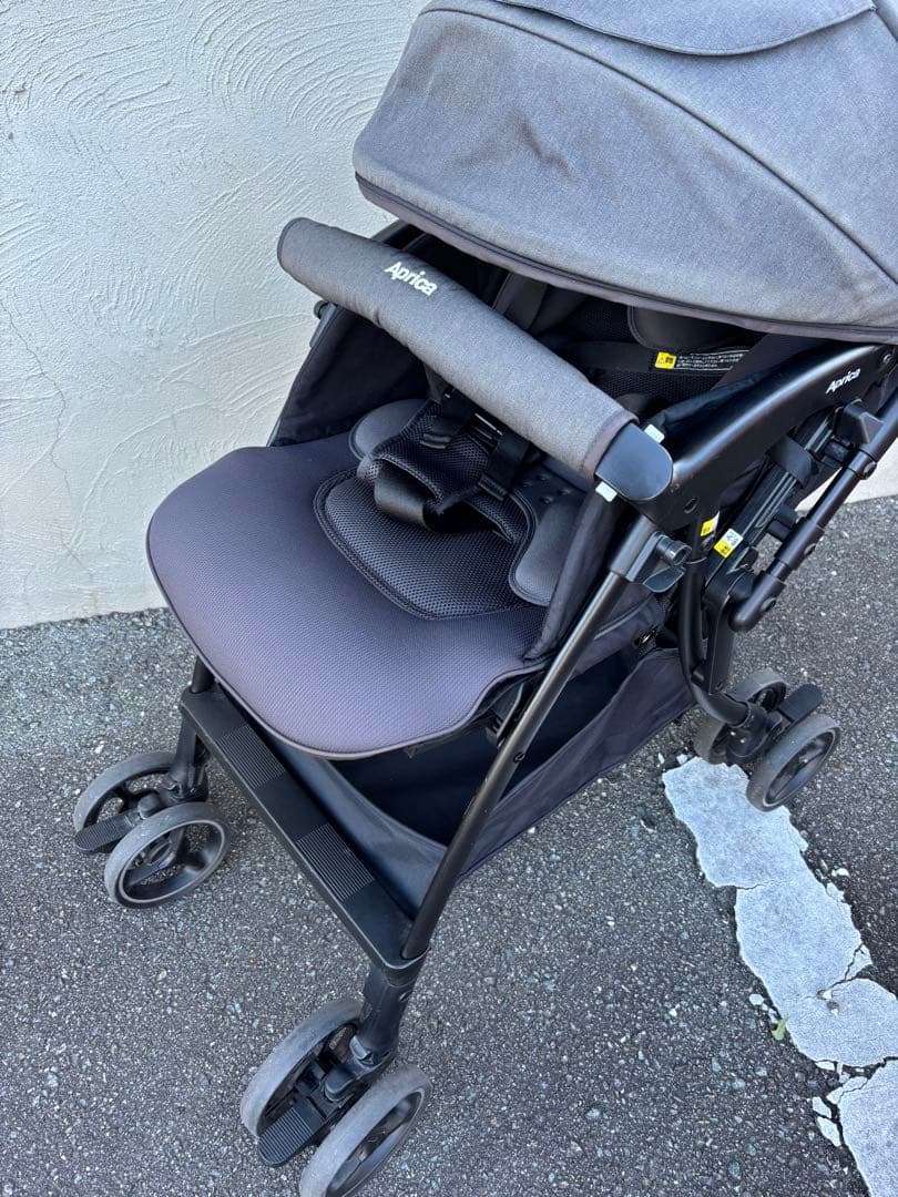 Aprica ラクーナクッション　2024年製