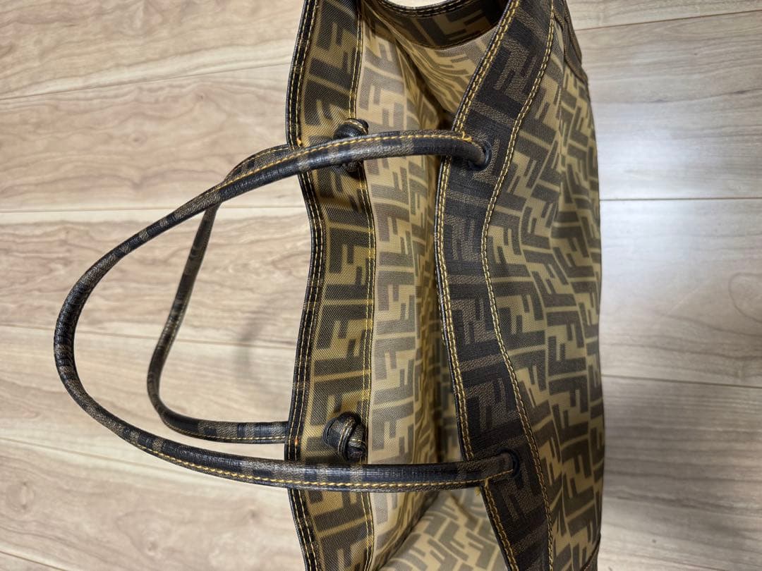 お値下げFendi FFロゴ トートバッグ