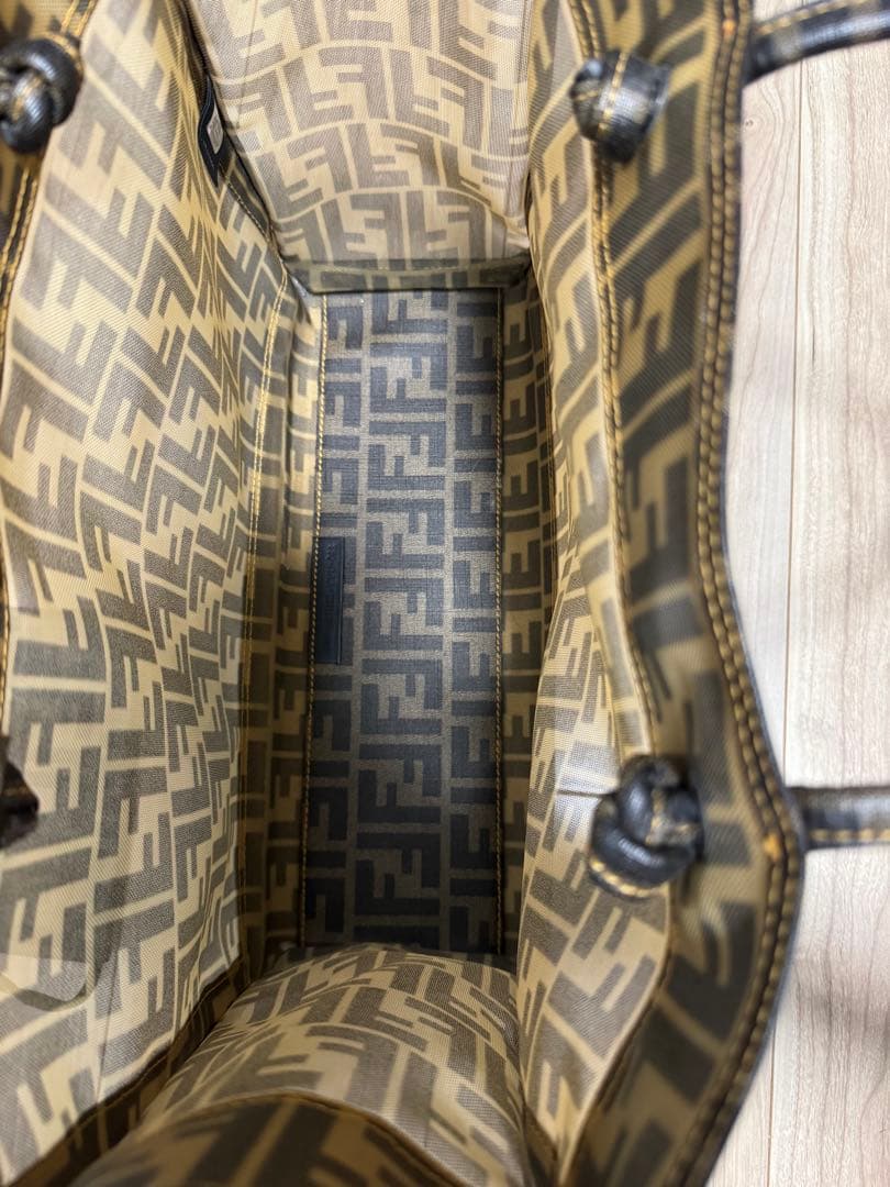 お値下げFendi FFロゴ トートバッグ