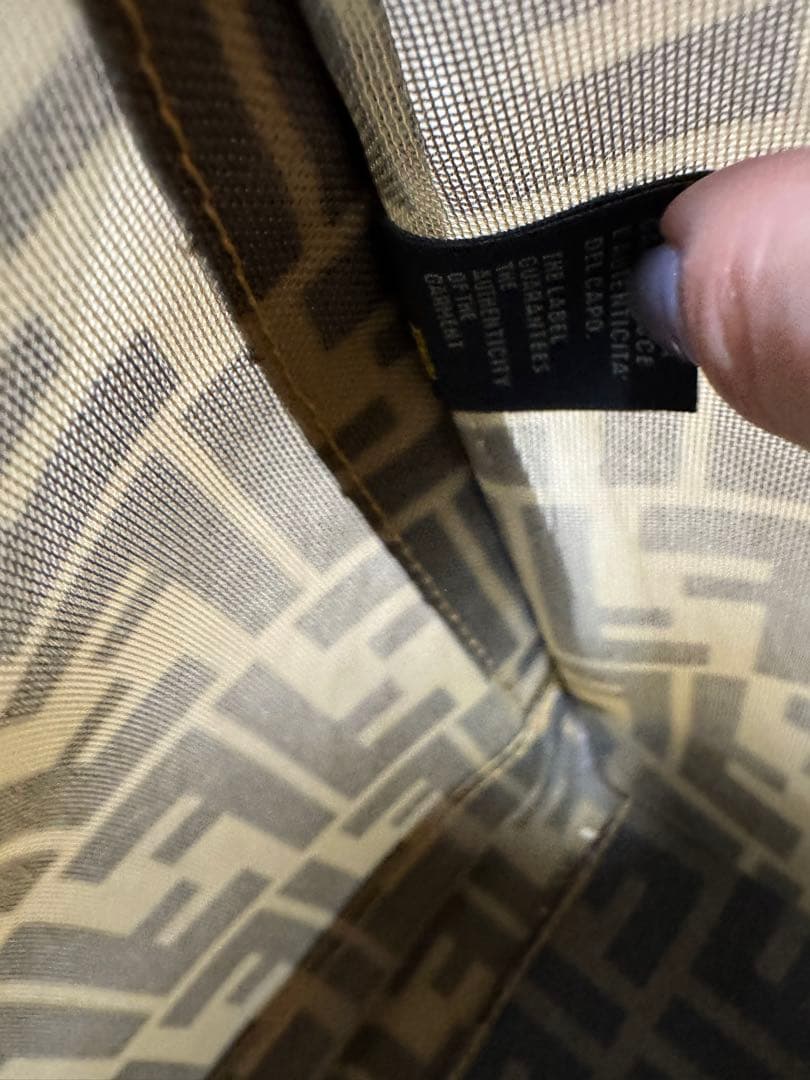 お値下げFendi FFロゴ トートバッグ