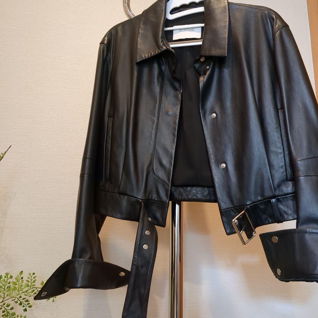 SPORTMAX ブラックレザークロップドジャケット