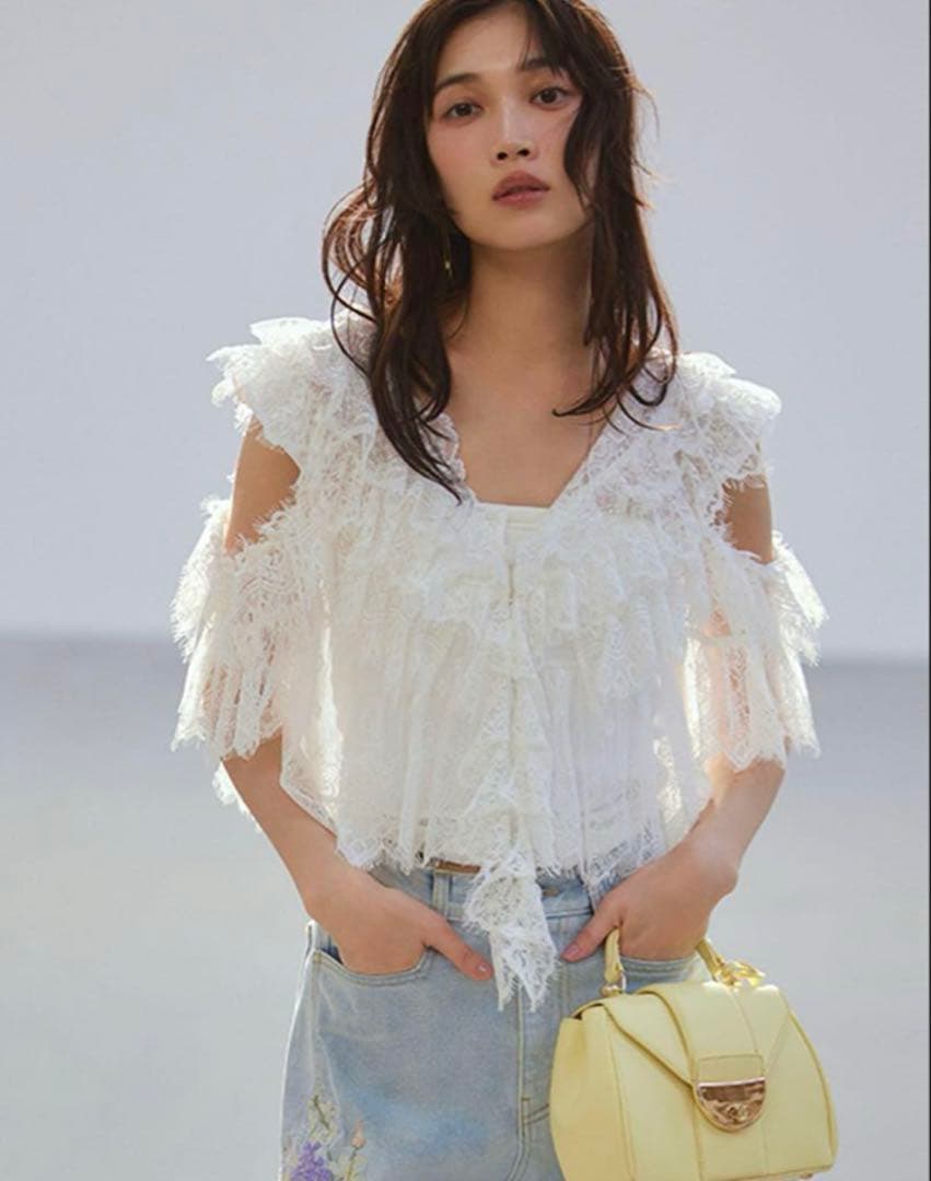 frayid レースギャザーショートブラウス