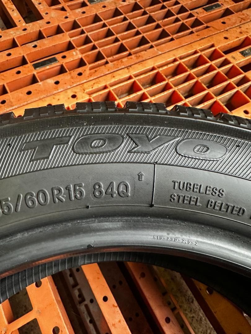 185/60R15 トーヨー GIZ 4本 送料込み 冬タイヤ T1129