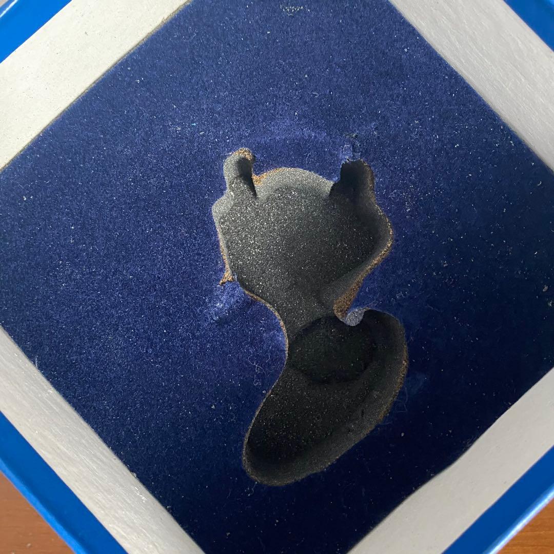 【欠けあり】ディズニーショーケース クリスタルワールド イーヨー 置物