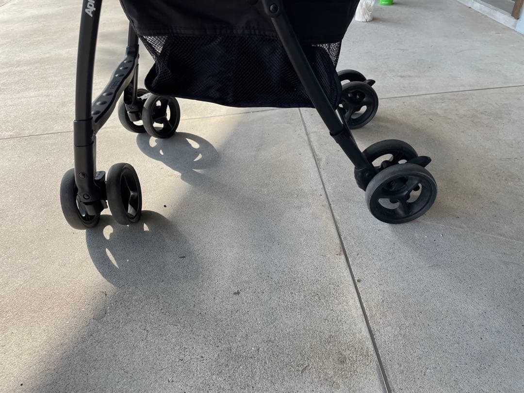 カルーンエアーメッシュアップリカAB型ベビーカーグレー