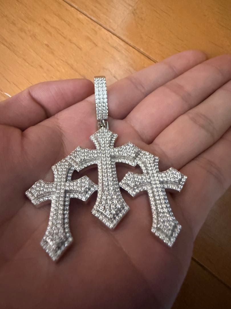 AVALANCHE クロスペンダントトップ