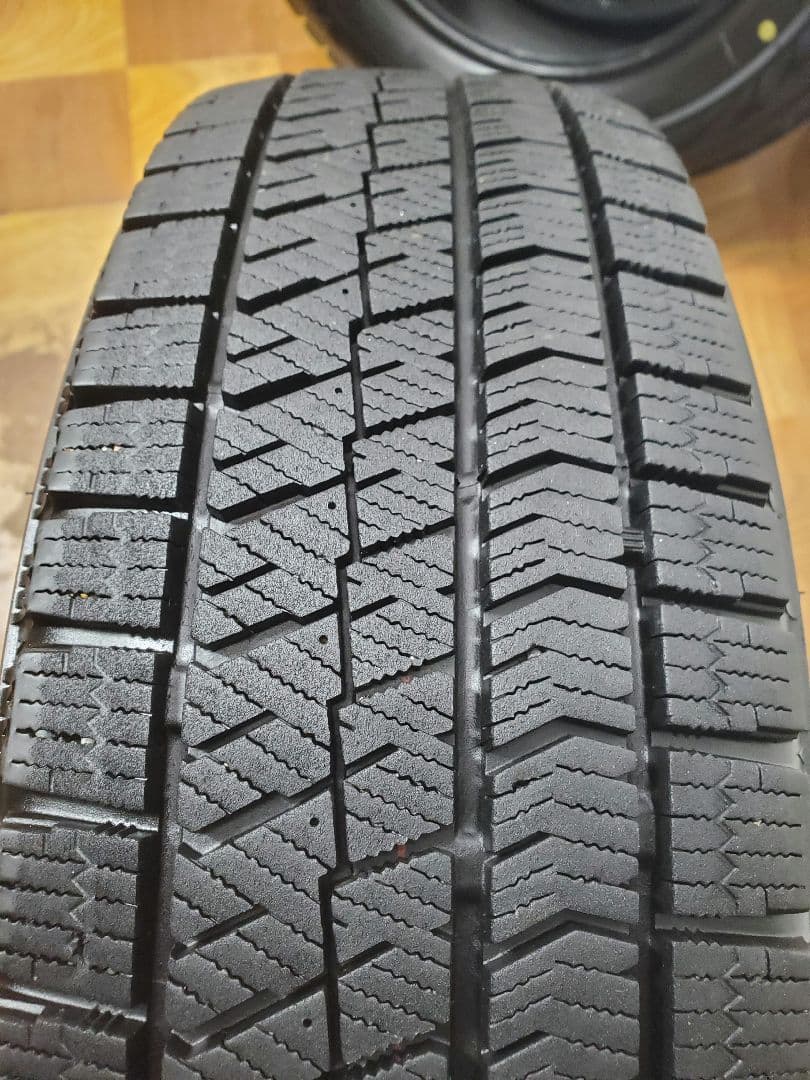175/65R15 スタッドレス ブリヂストン VRX2