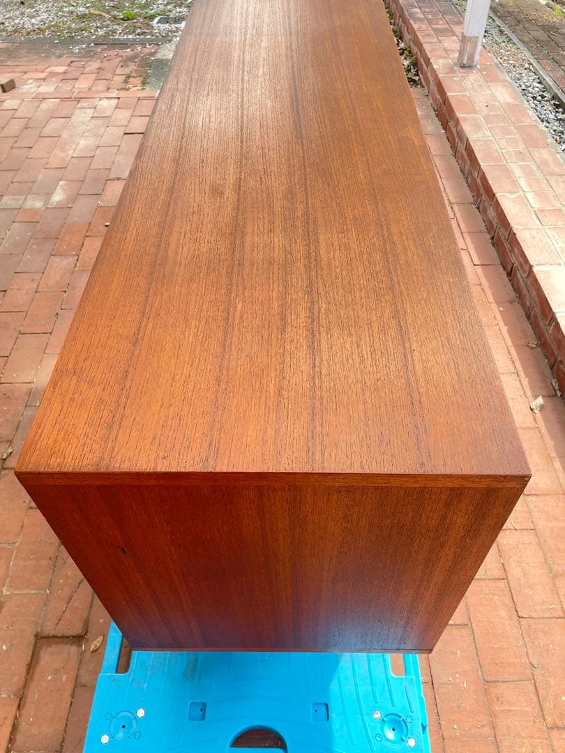 ヴィンテージ家具　北欧　サイドボード テレビ台 リビングボード　収納 チーク材