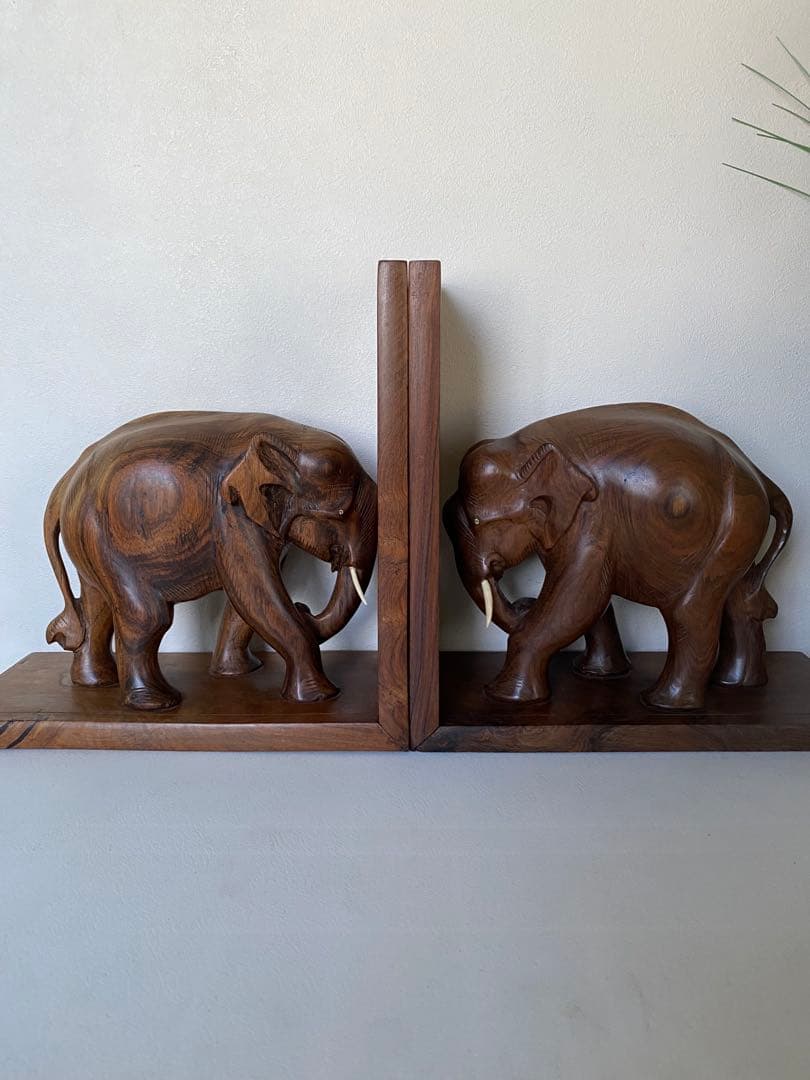象　木製ブックスタンド　本立てビンテージ　アンティーク　置物　木製象