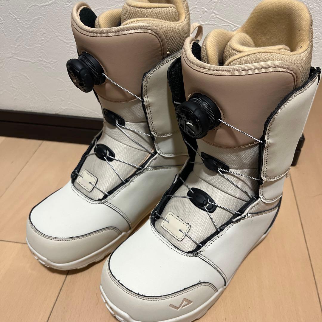 スノーボードブーツ　23.5