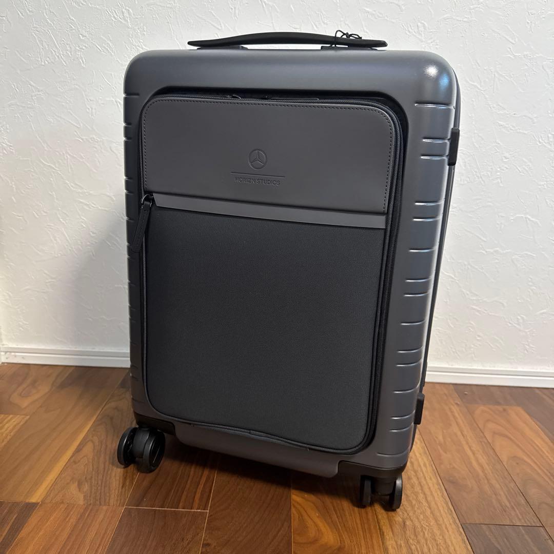 メルセデス・ベンツ HORIZEN STUDIOS グレー キャリーケース