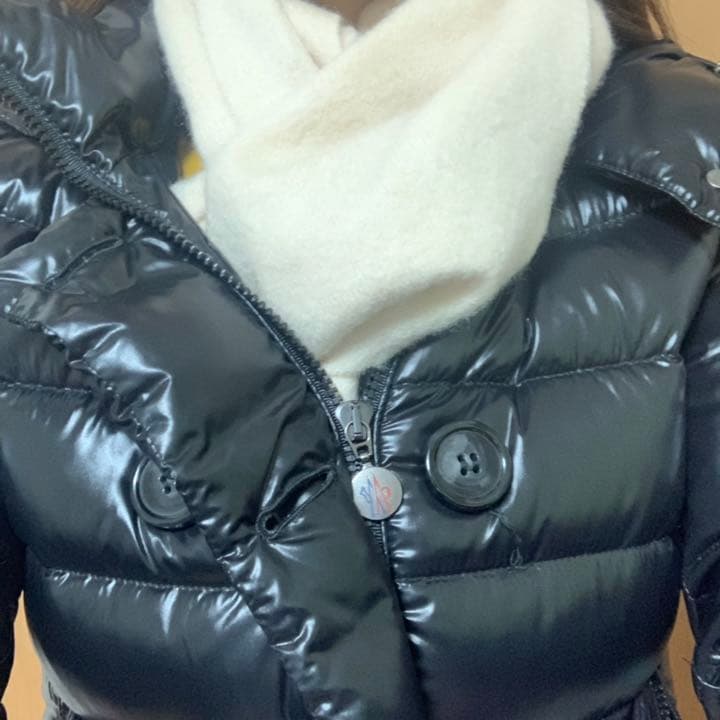 MONCLER モンクレール ダウン　レディース