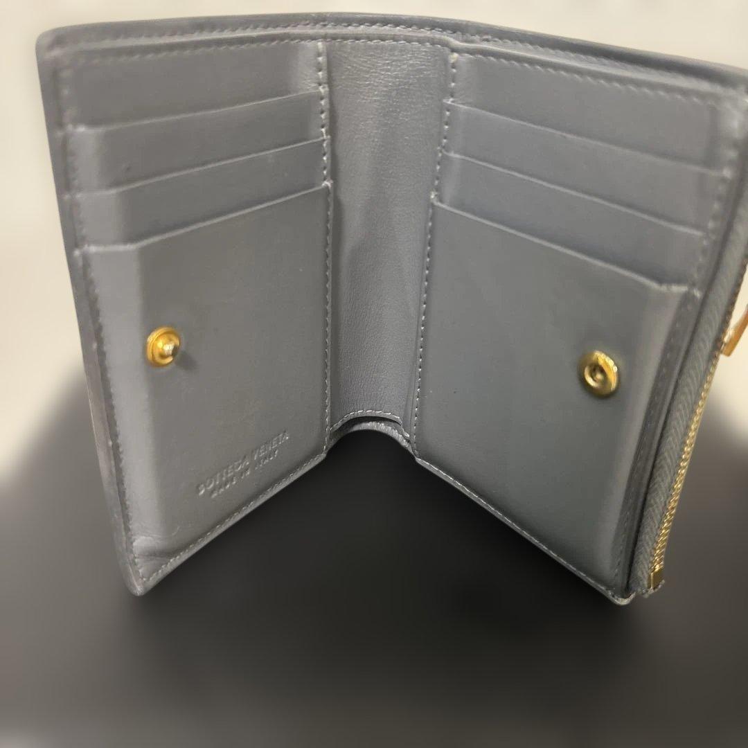 BOTTEGA VENETA グレー 二つ折り財布