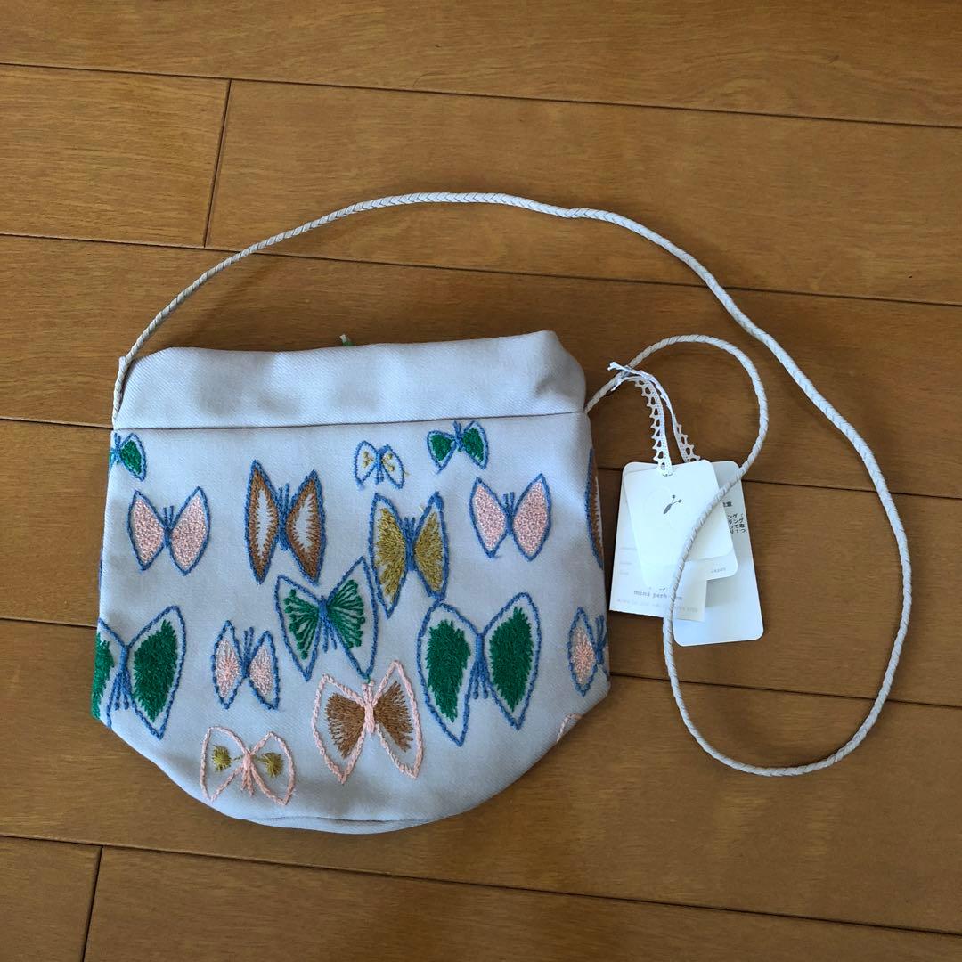 [新品]ミナペルホネン　sky flower ポシェット(ベージュ)