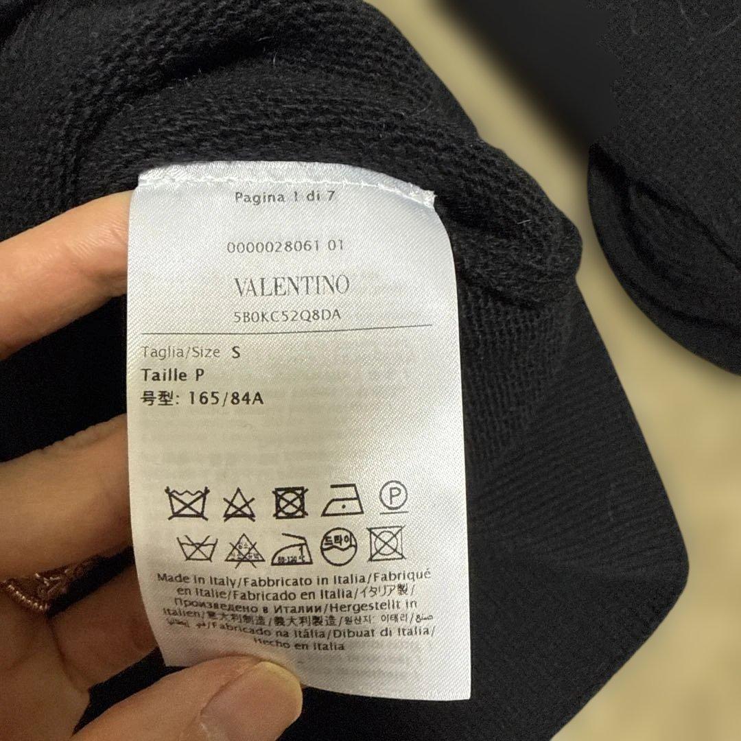 新品未使用 VALENTINO ブラック 長袖ニットセーター