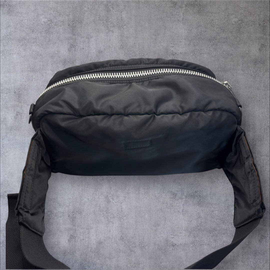 外観極美品✨ポーター PORTER タンカー ボディバッグ ショルダーバッグ 黒