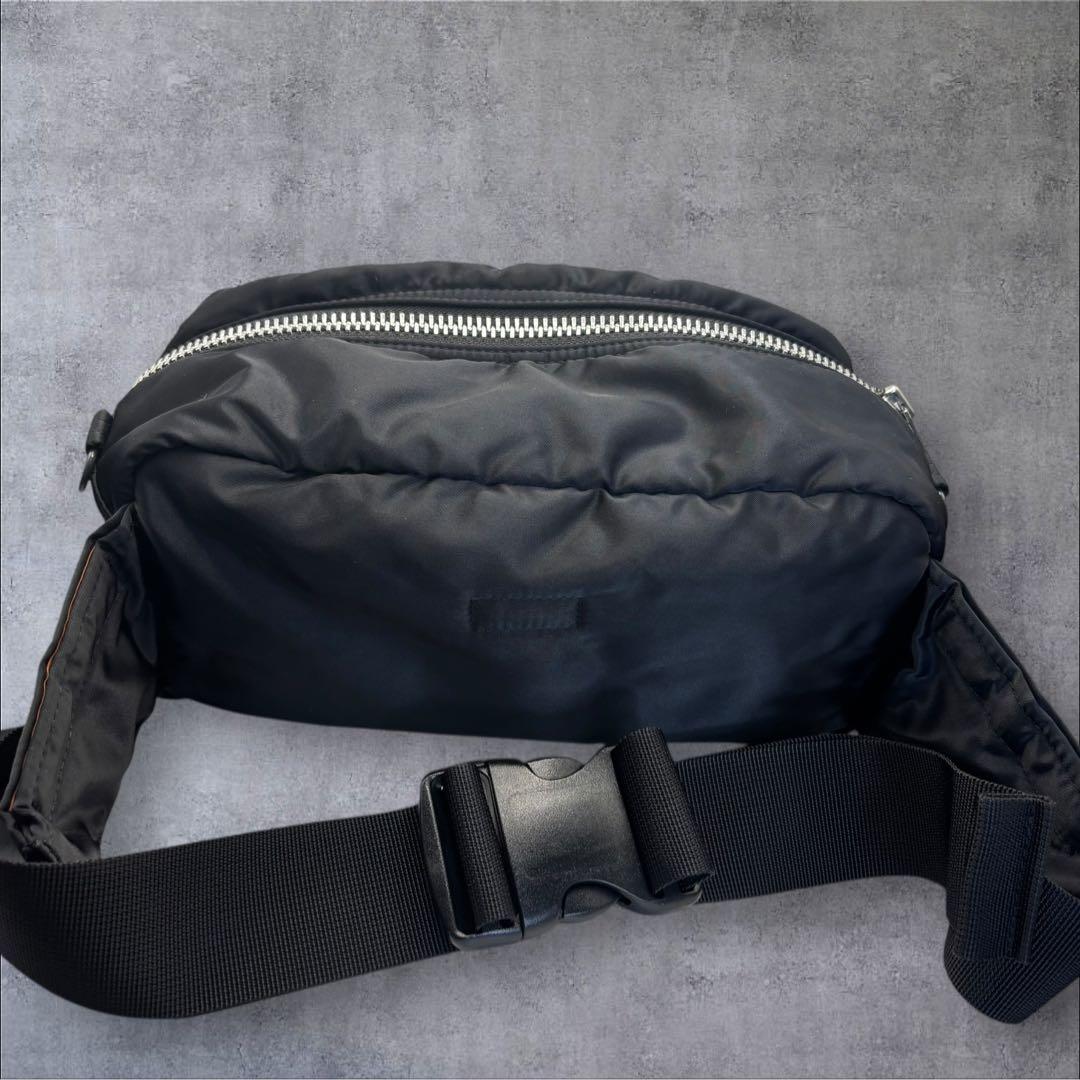 外観極美品✨ポーター PORTER タンカー ボディバッグ ショルダーバッグ 黒