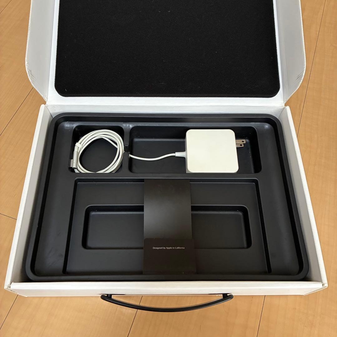 MacBook Pro 13inch,2011本体