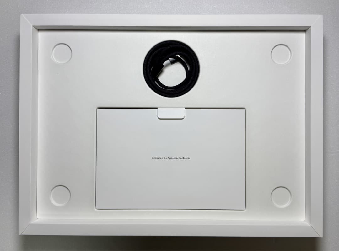 Apple M3Pro 14インチ MacBookPro