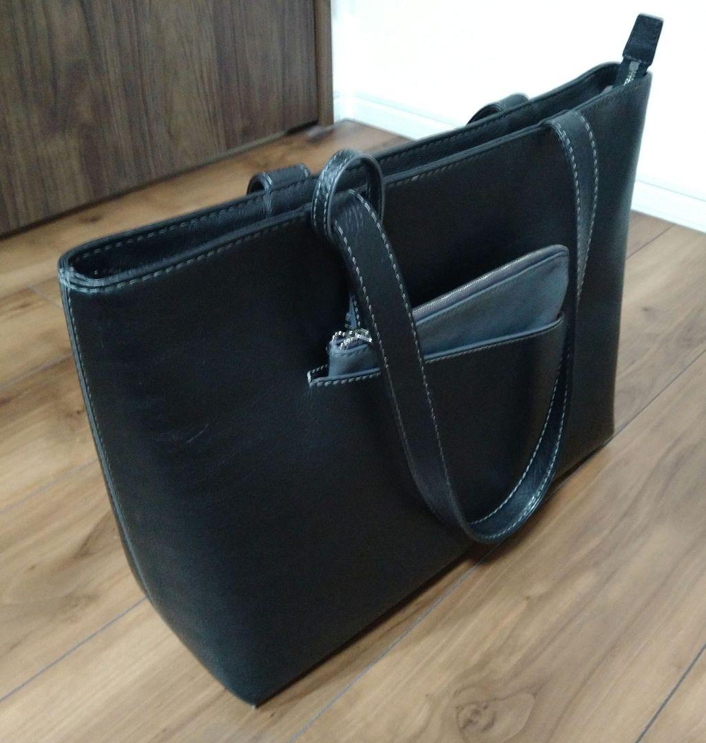 マザーハウス　リニア ジップ トート