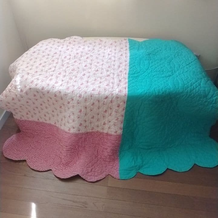 パッチワーク　ダブルウェディングリング　ハンドメイド　マルチカバー