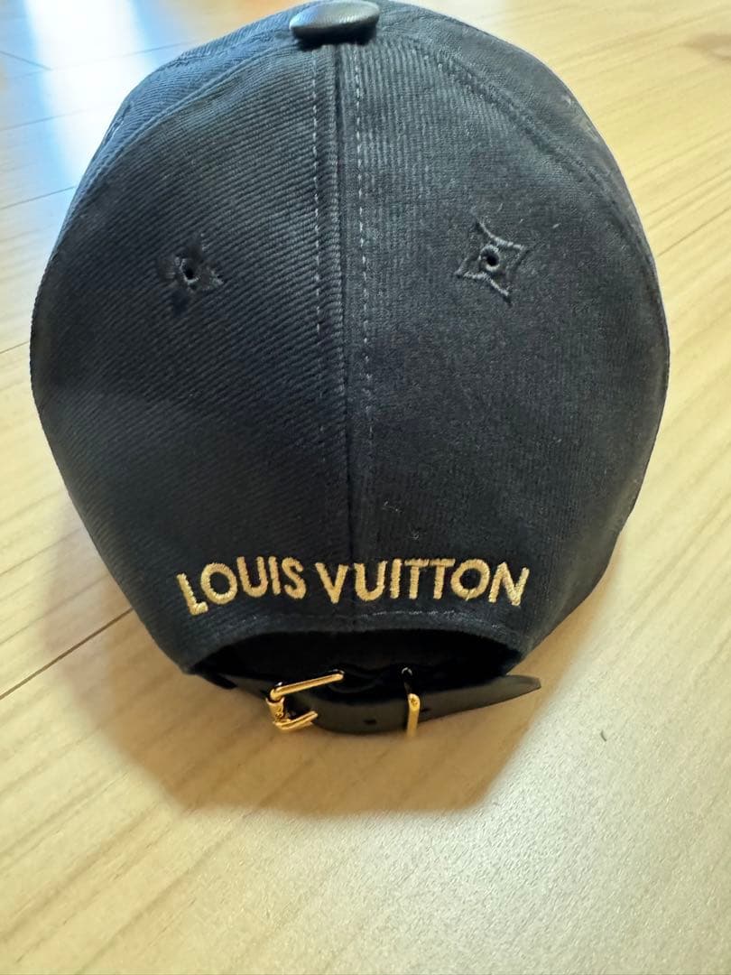ルイヴィトン　キャップ　レディース