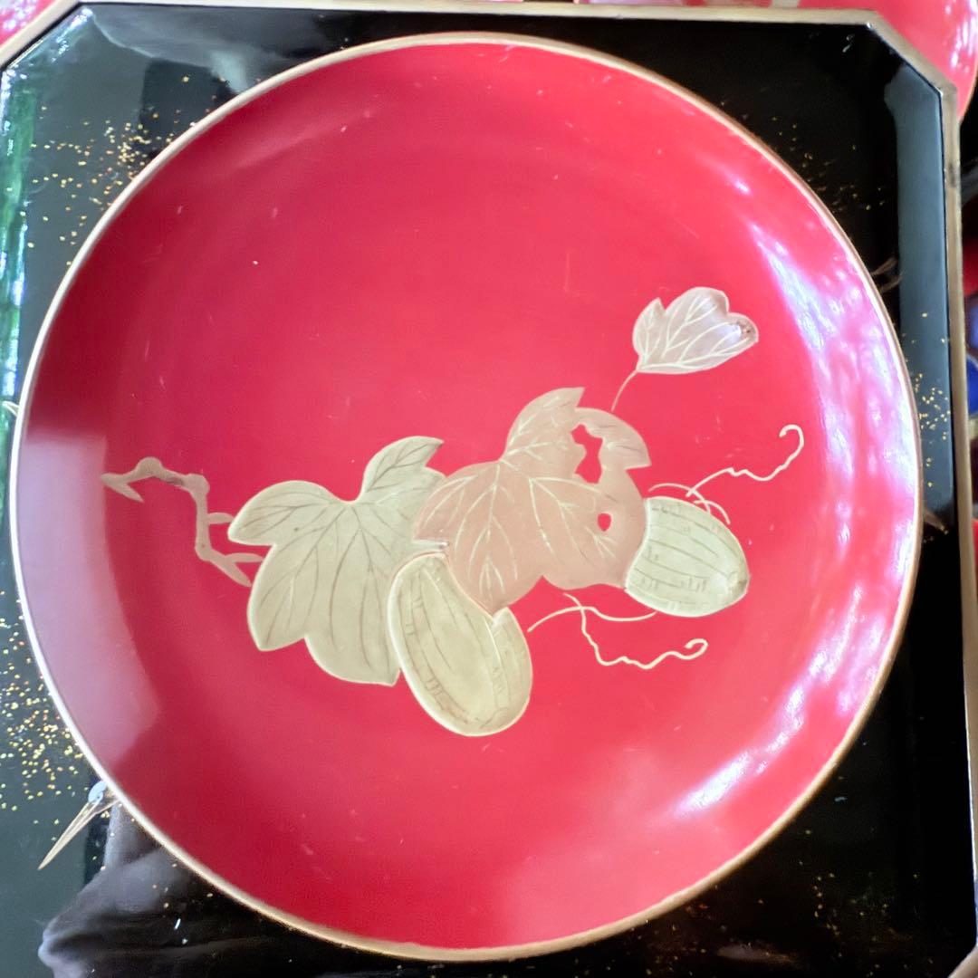 J様へ感謝お嫁入 ‼️高蒔絵『木の実』絵がわり引盃18客➕1プレゼント桐箱入茶道具