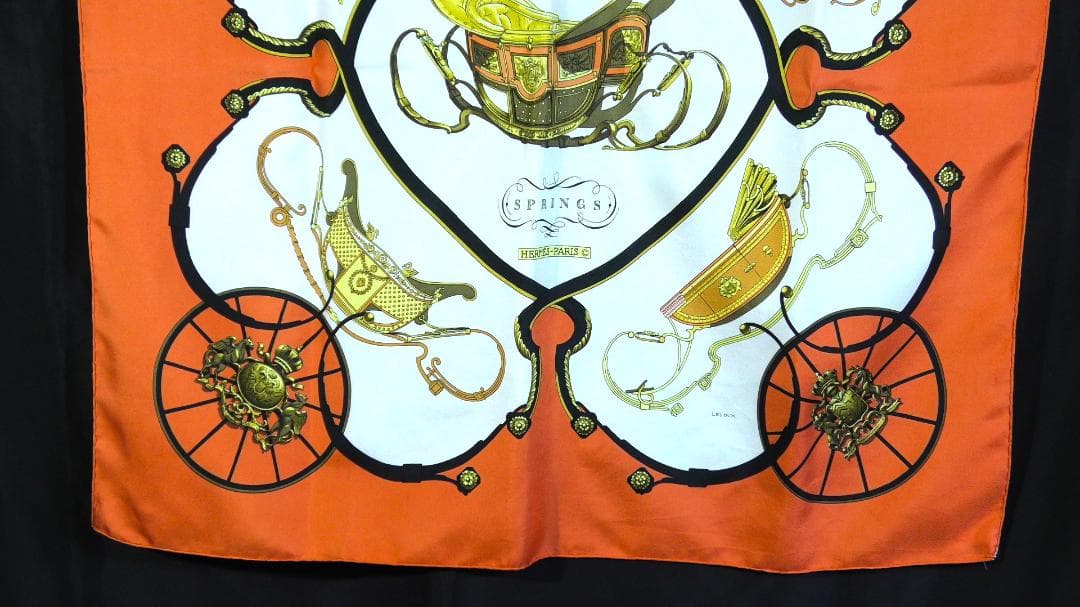 HERMES エルメス　大判スカーフ　カレ90　 D509