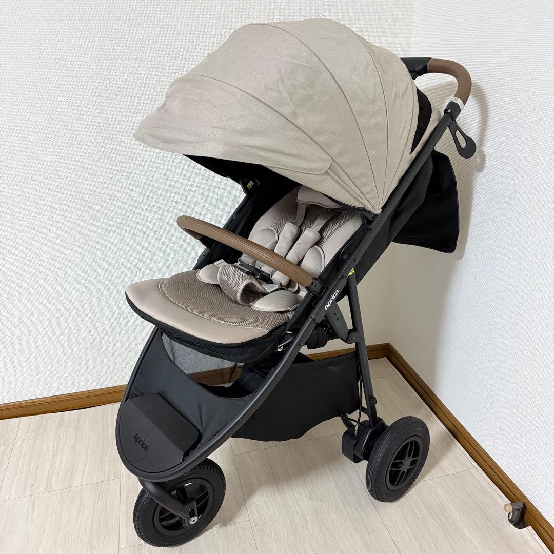 【極美品】Aprica 最新モデル スムーヴ プレシャスAB