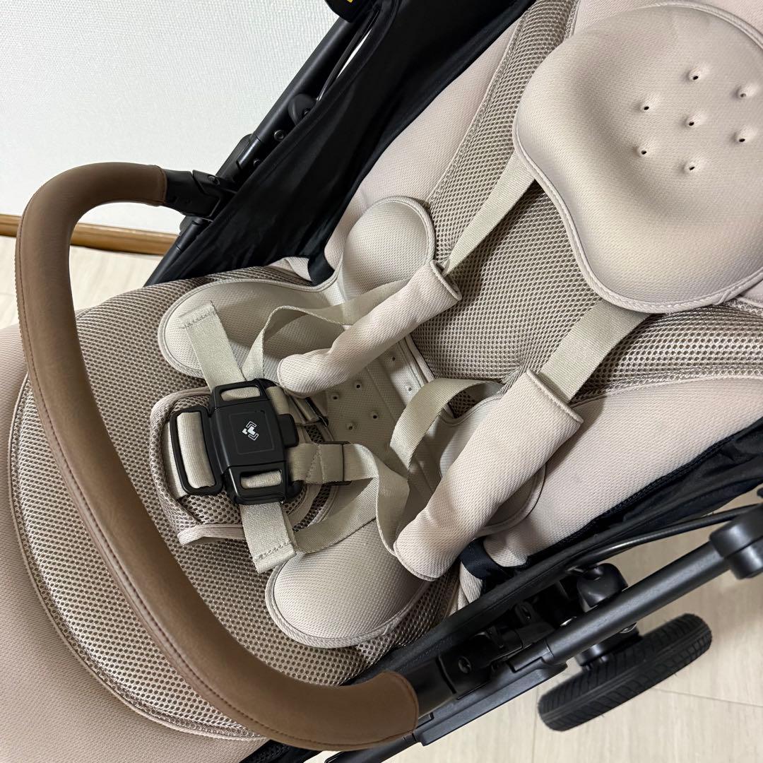 【極美品】Aprica 最新モデル スムーヴ プレシャスAB