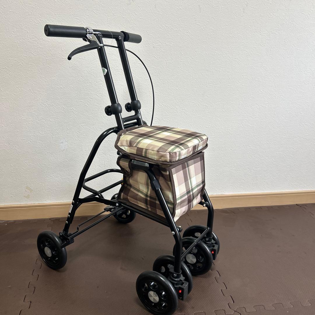 未使用品　マキテック　軽量折りたたみシルバーカー 老人車