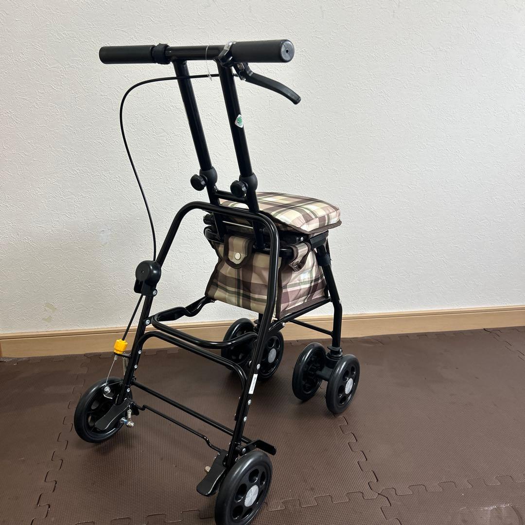 未使用品　マキテック　軽量折りたたみシルバーカー 老人車