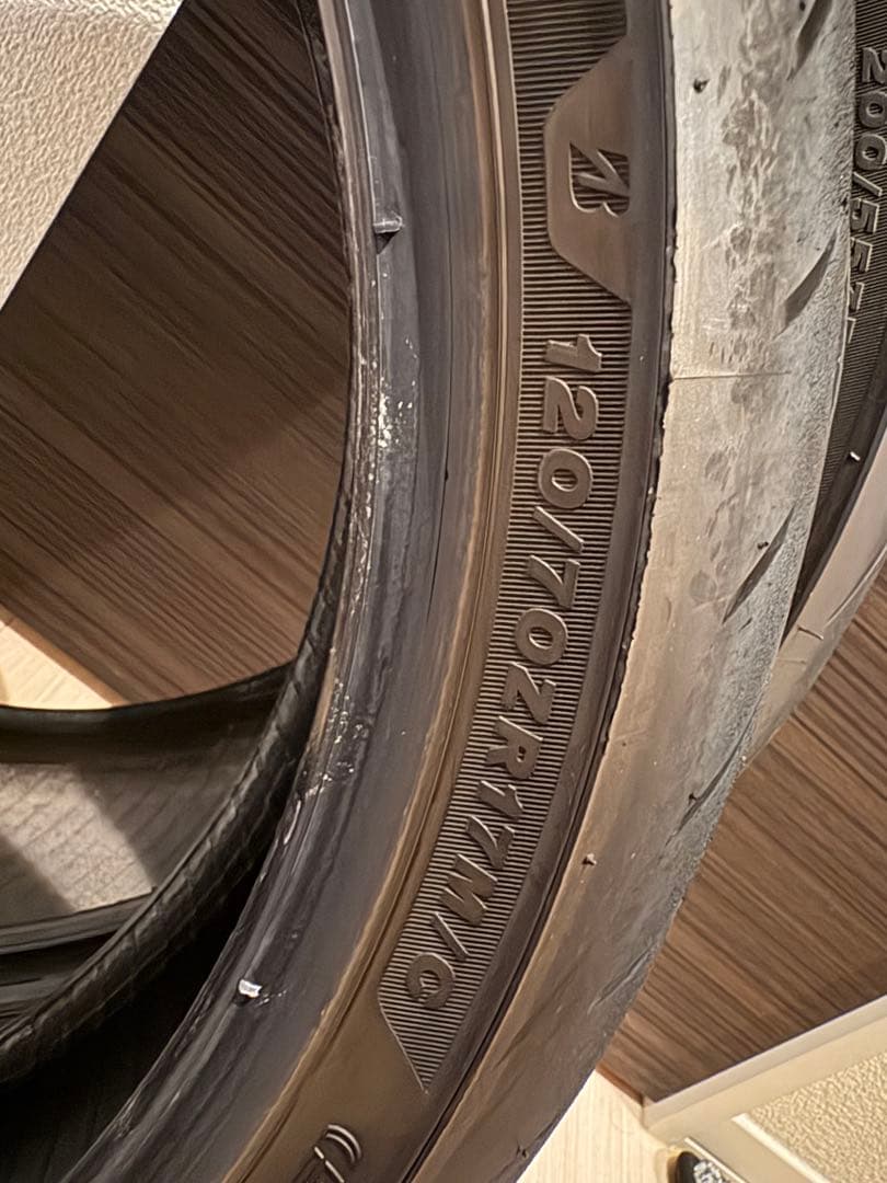 ブリヂストン　S23 前後セット120/70 200/55 R17