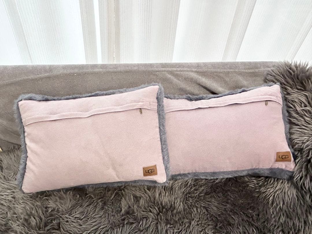UGG Australia ピロー クッション フェイクファー ネイビー2個