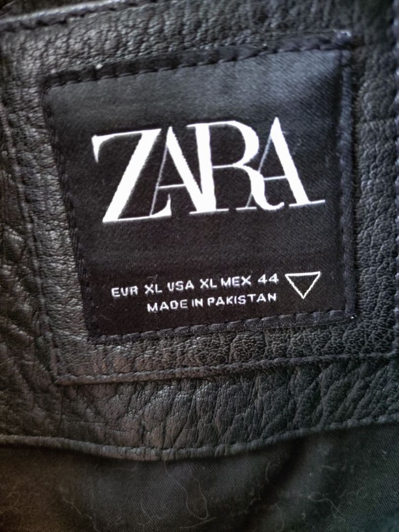 【美品】ZARA 水牛 本革 スタジャン　USA XL ブラック　【2月末まで】