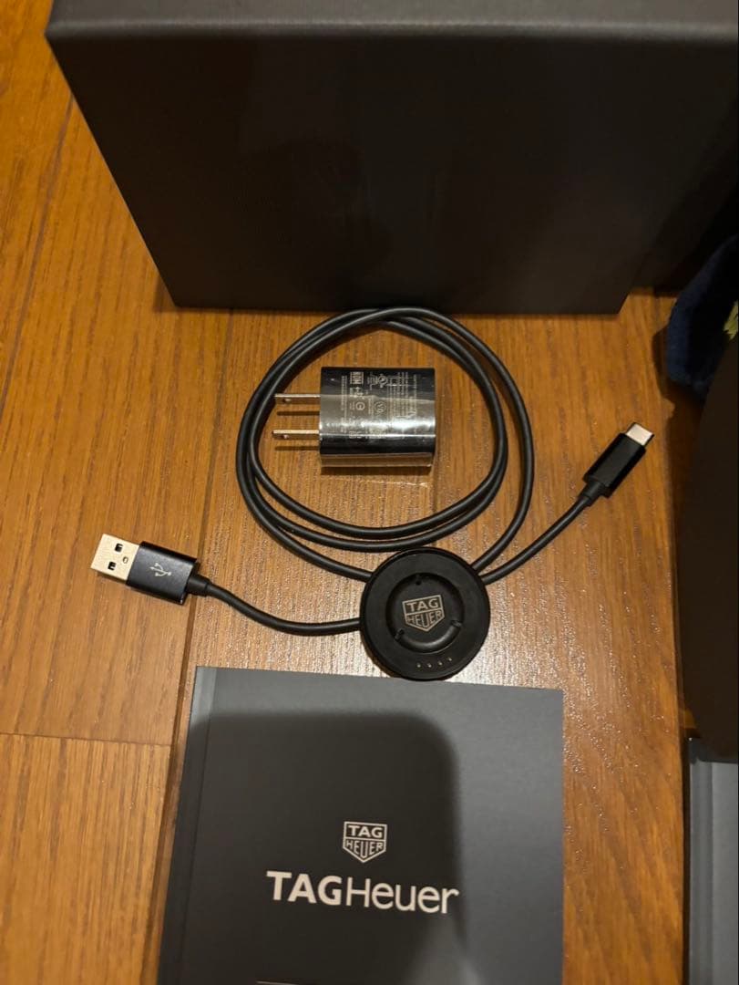 別売ベルト付TAG Heuer Connected Calibre E3 45㎜