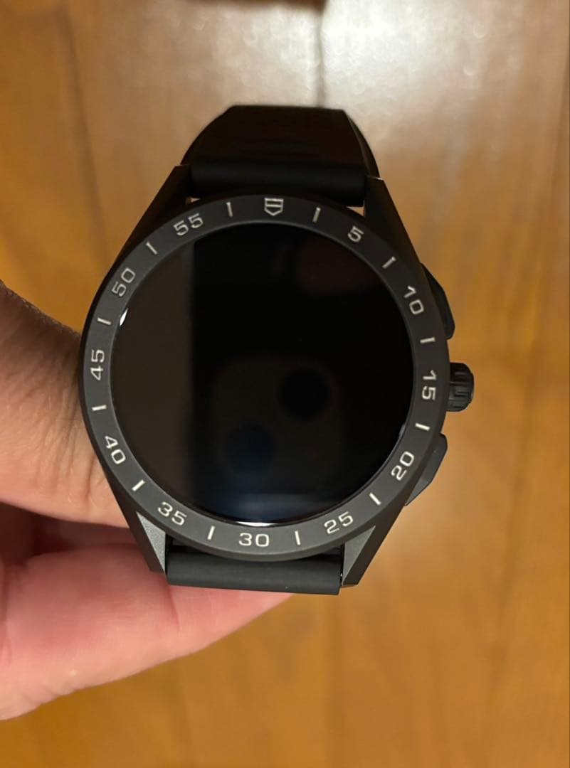 別売ベルト付TAG Heuer Connected Calibre E3 45㎜