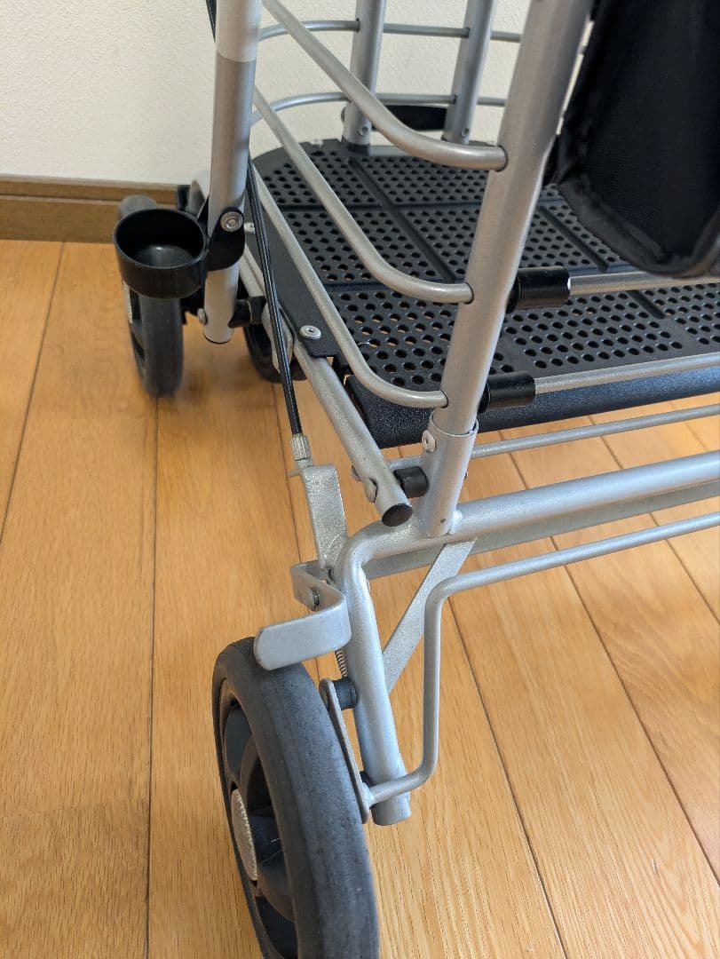 ★美品★　シルバーカー　アルミカーハーモニー ALタイプ　折りたたみ式　軽量
